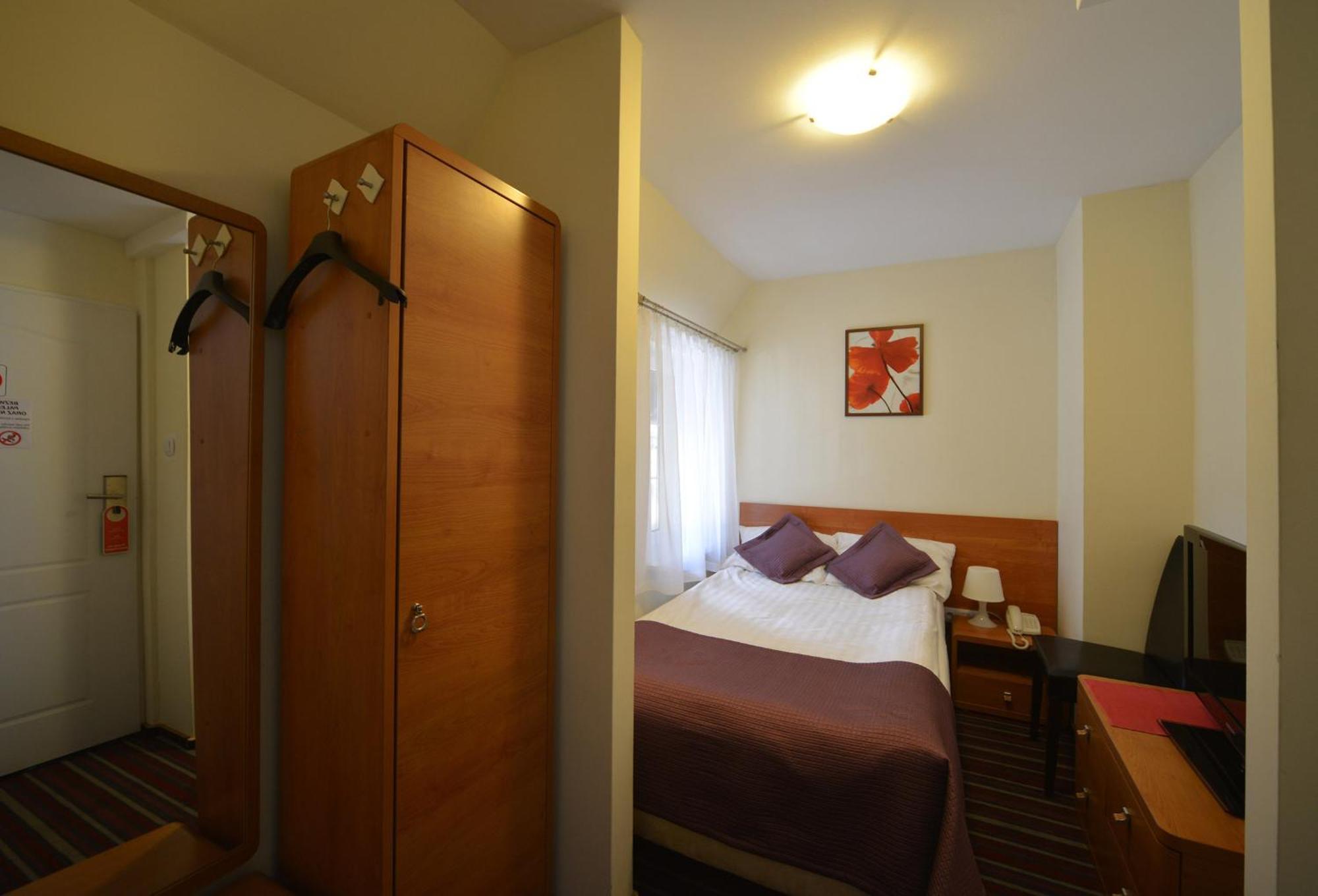 Bukowy Dworek Szczawno-Zdroj Chambre photo
