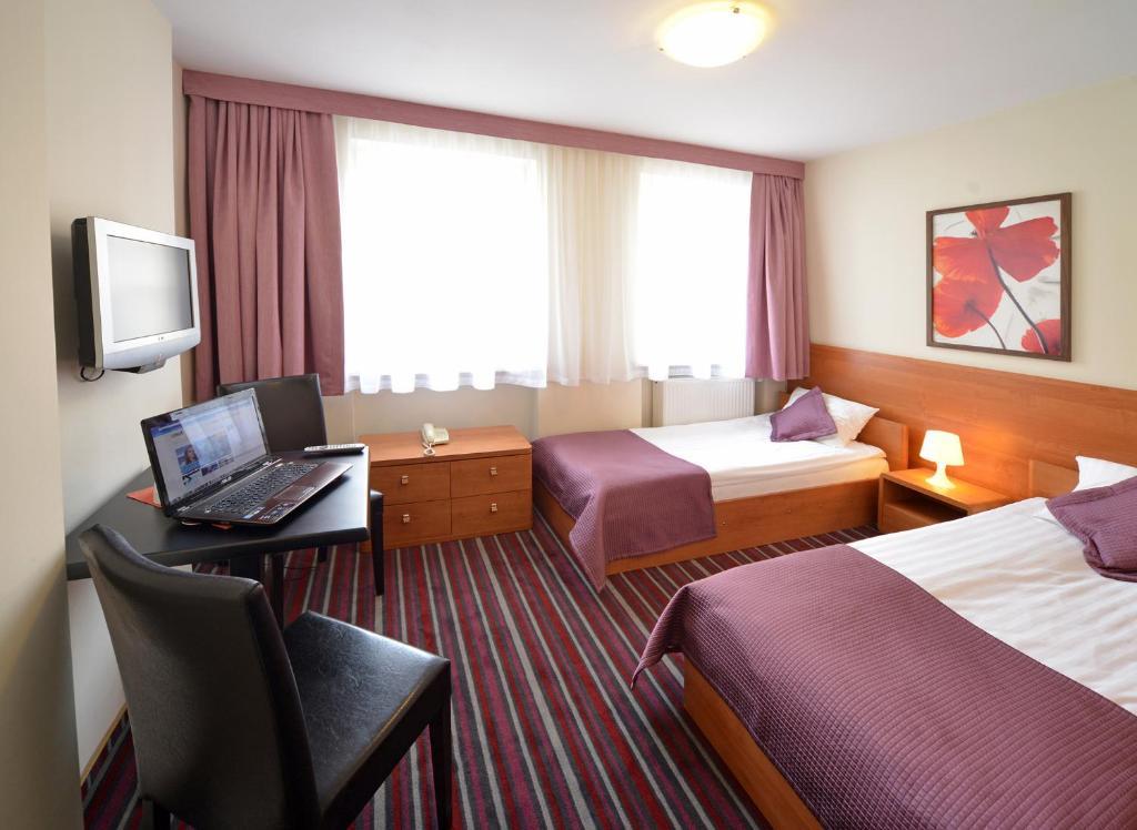 Bukowy Dworek Szczawno-Zdroj Chambre photo